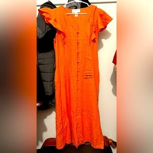 Long dress with belt